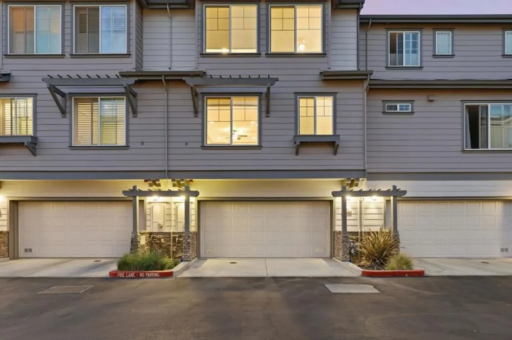 143 Sapphire Lane Morgan Hill, CA 95037