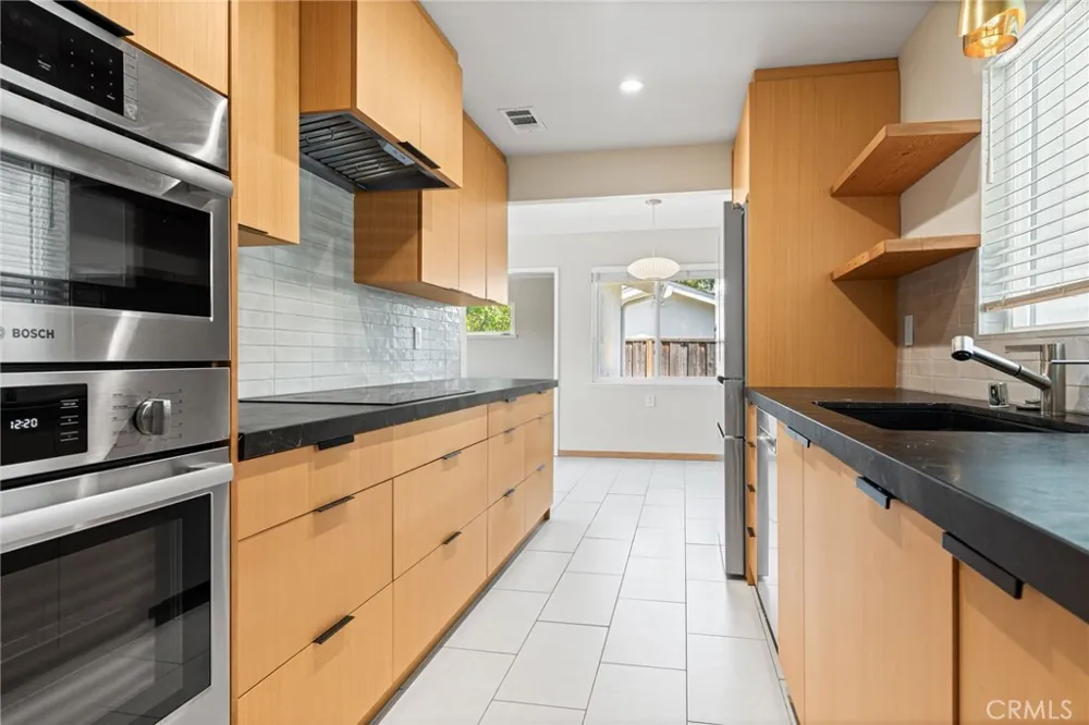 240 Los Felicas Walnut Creek, CA 94598