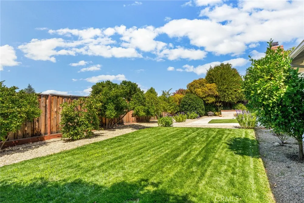 240 Los Felicas Walnut Creek, CA 94598