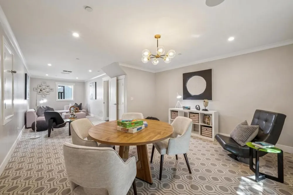 818 Crossway Road Burlingame, CA 94010
