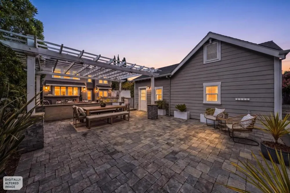 818 Crossway Road Burlingame, CA 94010