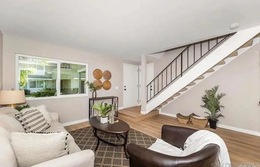 2512 Wanek Road #C Escondido, CA 92027