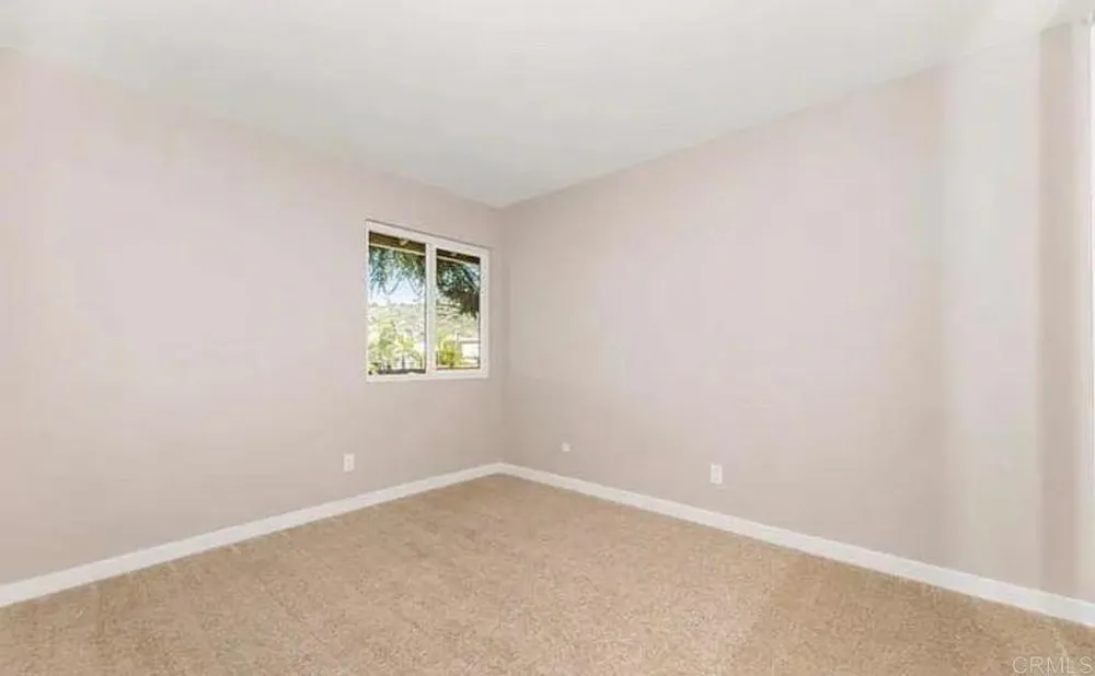 2512 Wanek Road #C Escondido, CA 92027