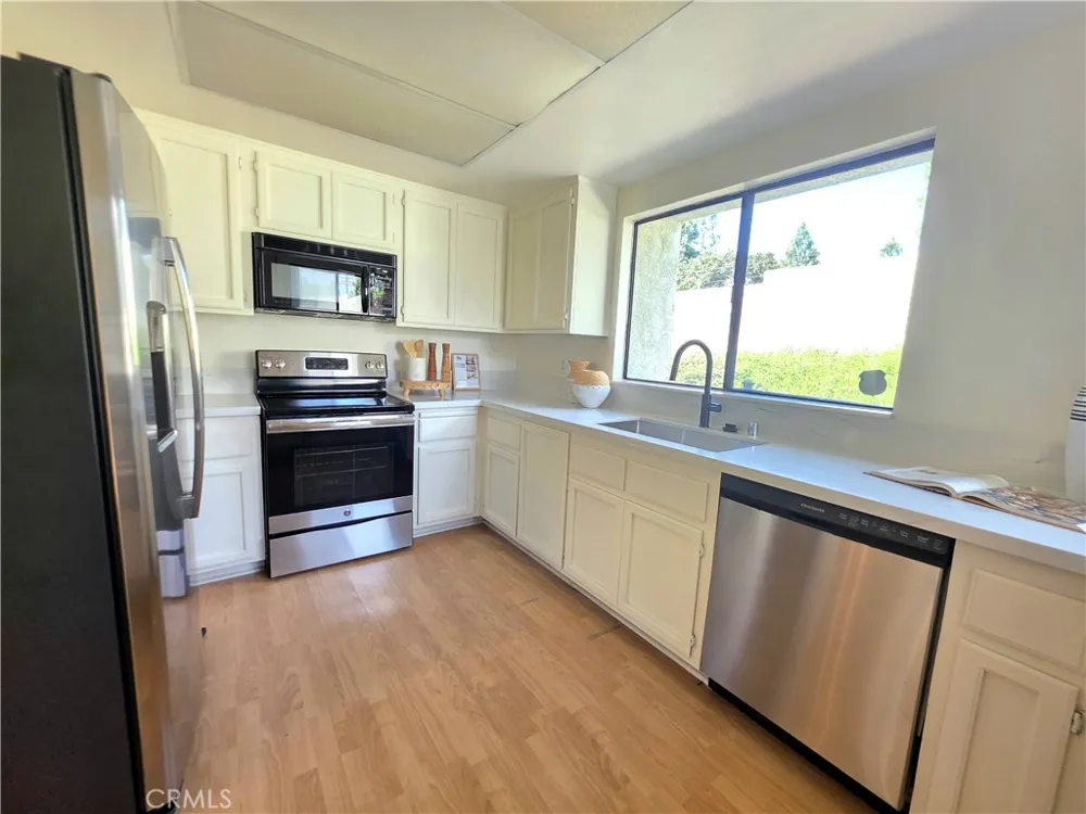 451 Corte Rojo Upland, CA 91786