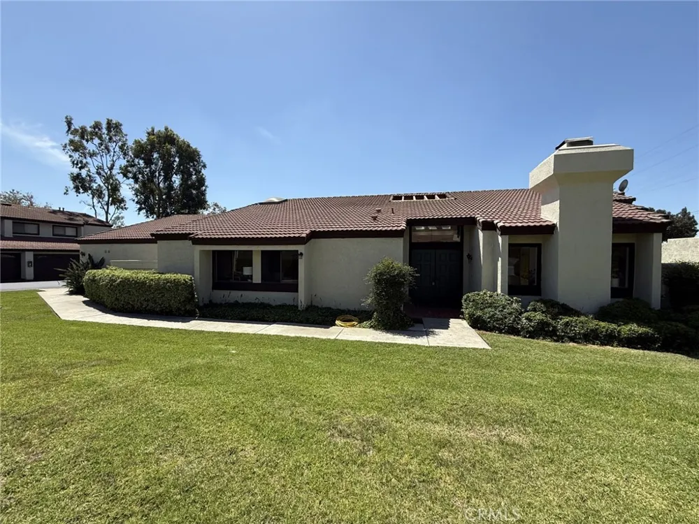 451 Corte Rojo Upland, CA 91786