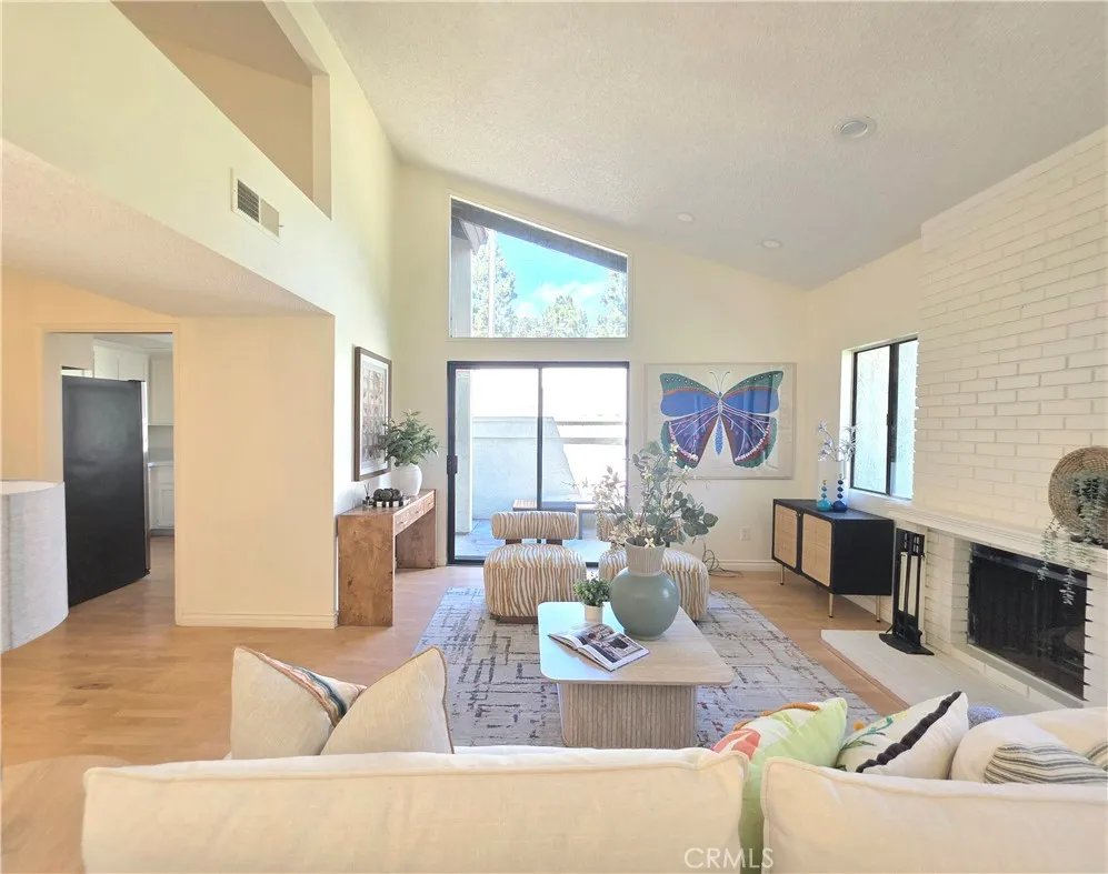 451 Corte Rojo Upland, CA 91786