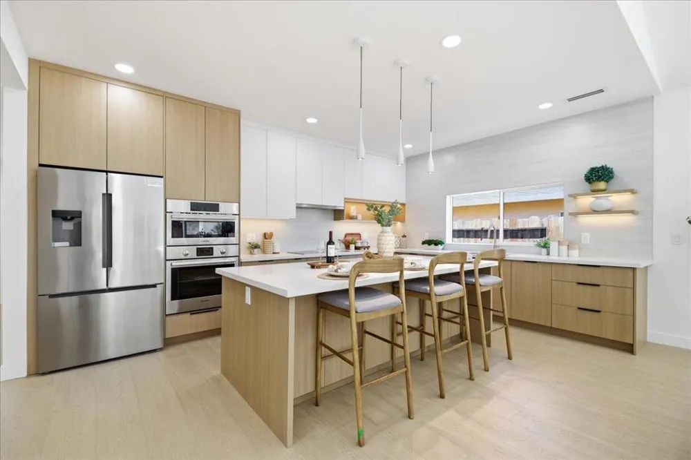 2611 Monticello Santa Clara, CA 95051