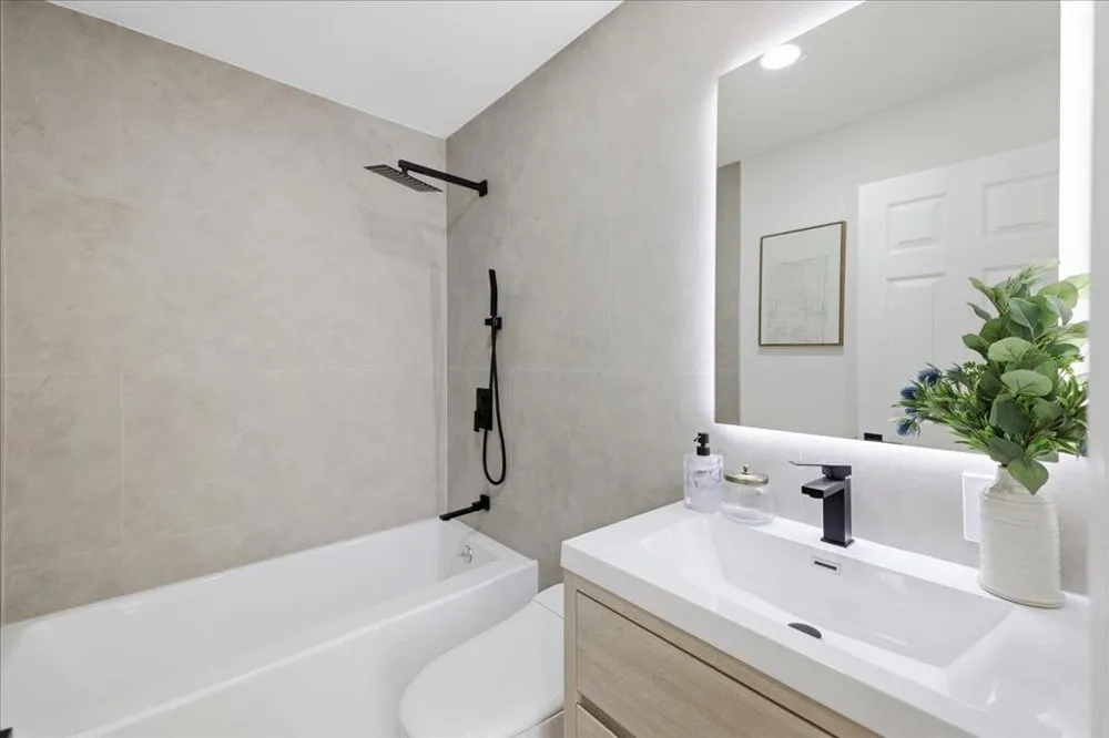 2611 Monticello Santa Clara, CA 95051