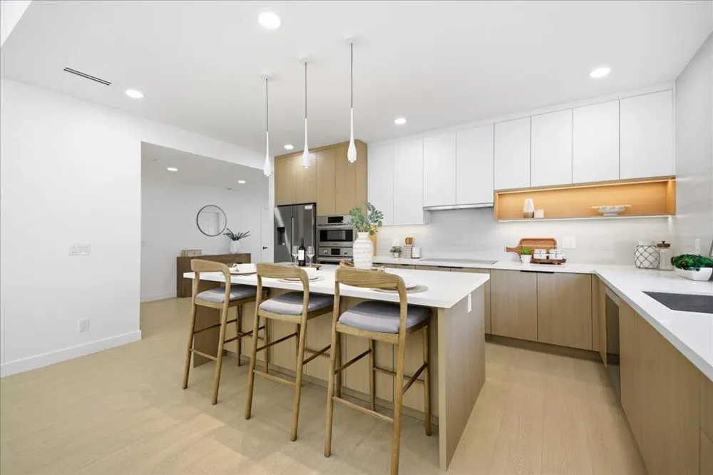 2611 Monticello Santa Clara, CA 95051