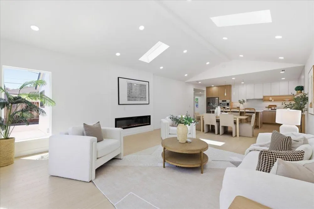 2611 Monticello Santa Clara, CA 95051