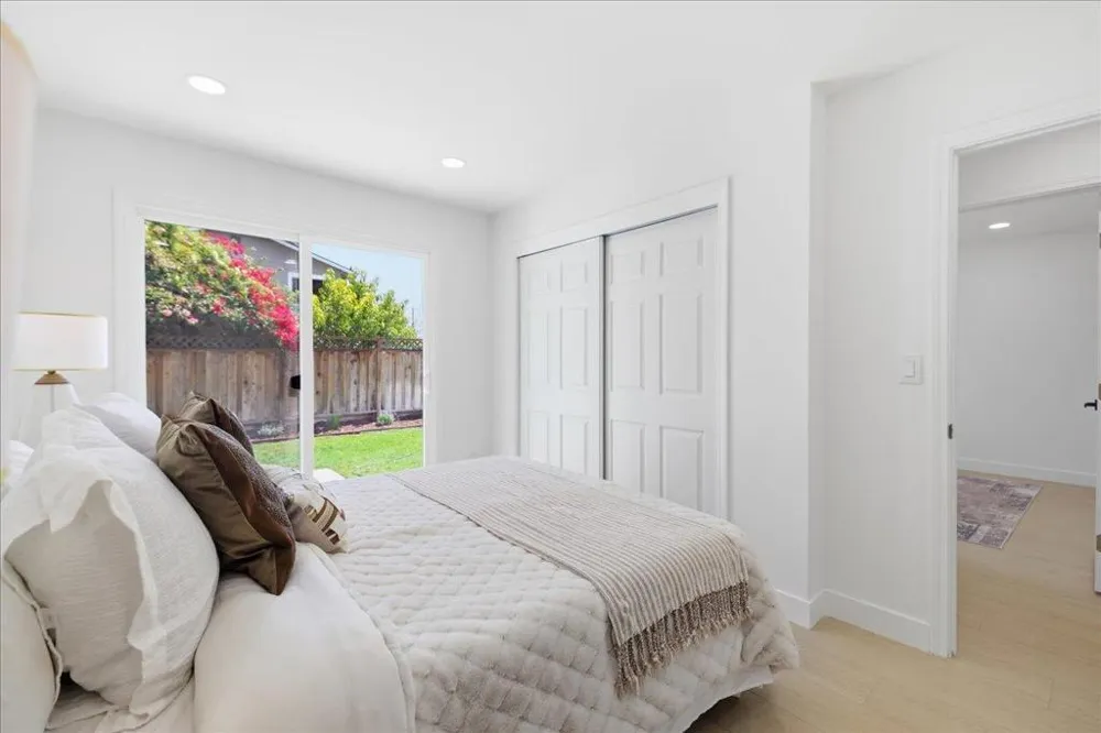 2611 Monticello Santa Clara, CA 95051