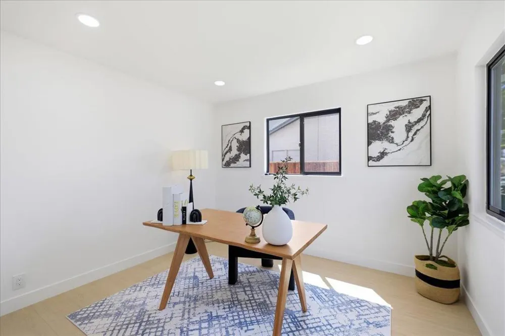 2611 Monticello Santa Clara, CA 95051