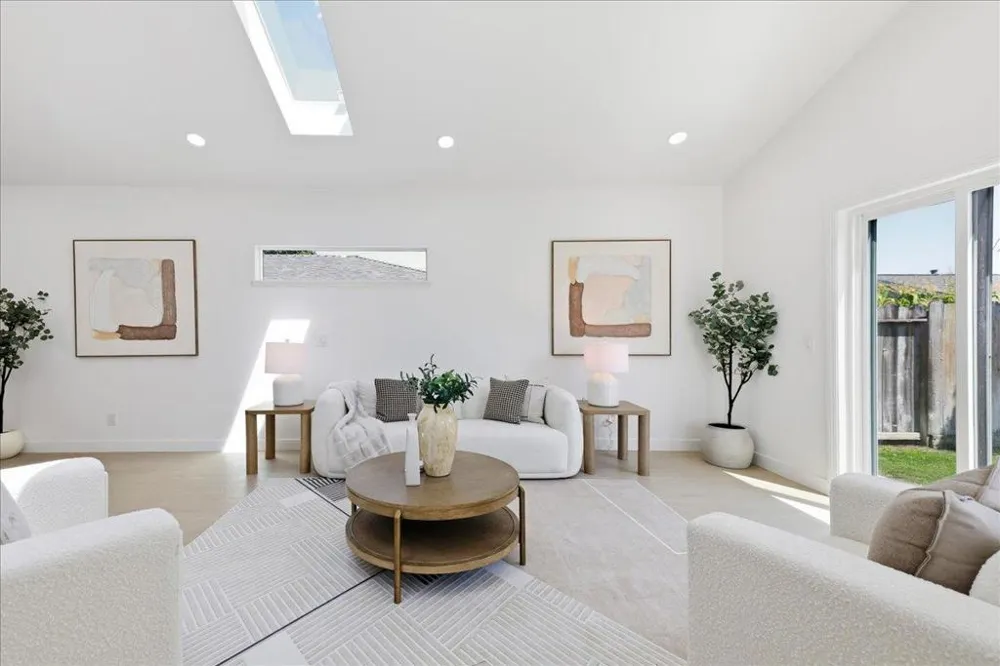 2611 Monticello Santa Clara, CA 95051