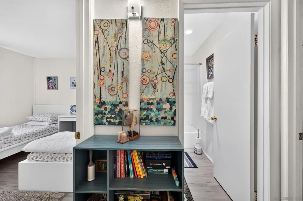 9941 Woodpark Santee, CA 92071