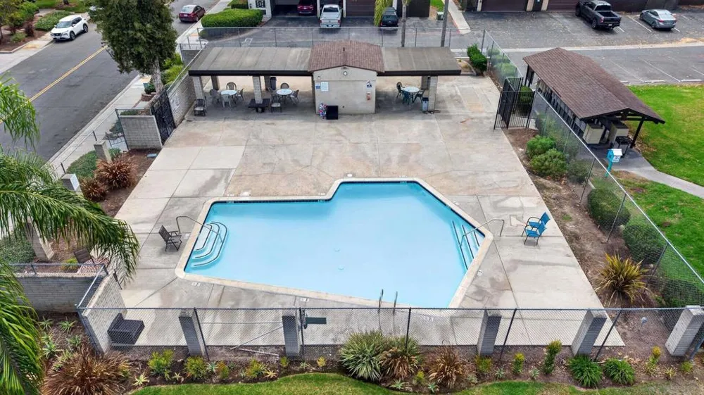 9941 Woodpark Santee, CA 92071
