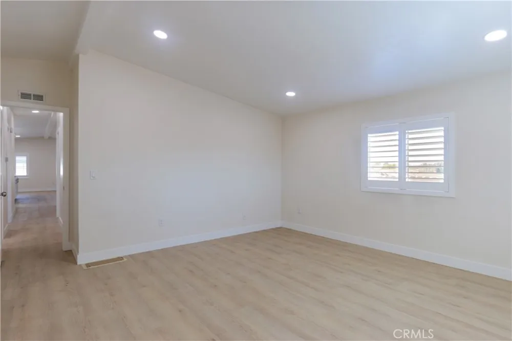 7051 Ellis Avenue #40 Huntington Beach, CA 92648