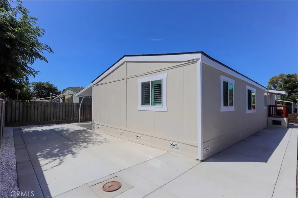 7051 Ellis Avenue #40 Huntington Beach, CA 92648