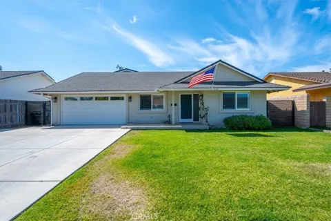 1118 E Sunset Avenue