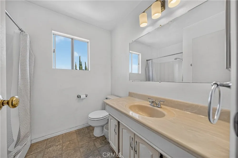 829 Keenan Street Montebello, CA 90640