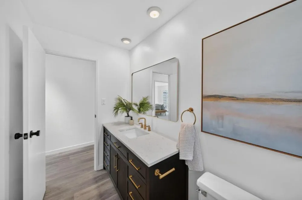 2428 Hastings Drive Belmont, CA 94002