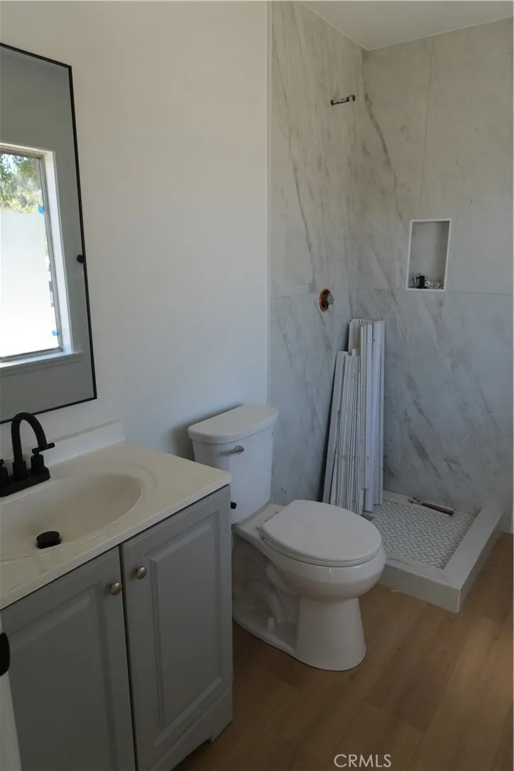 681 Glassell Orange, CA 92867