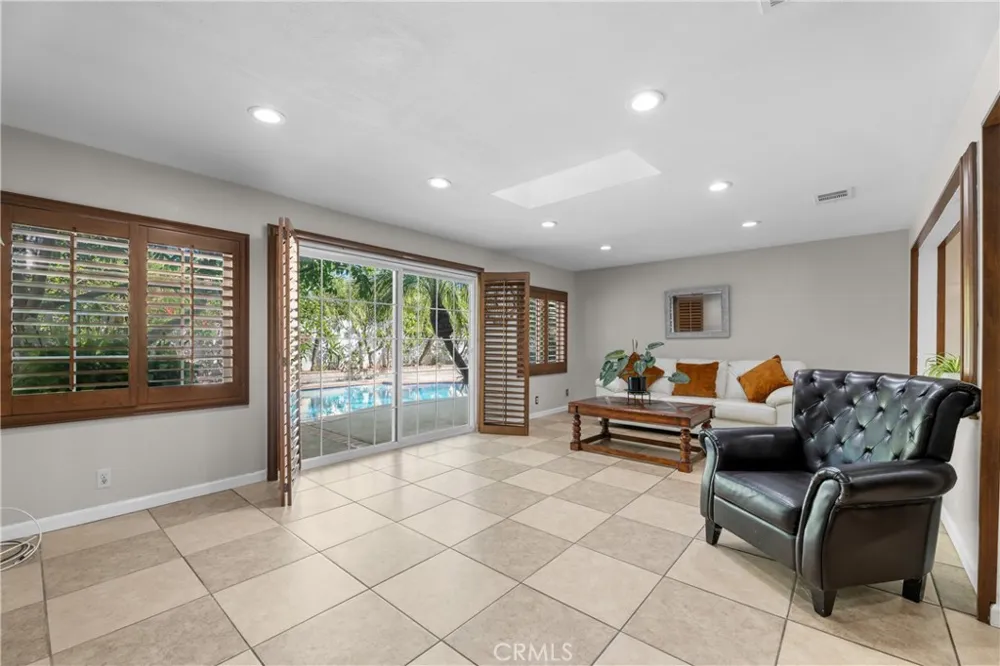 438 Cabana La Puente, CA 91744