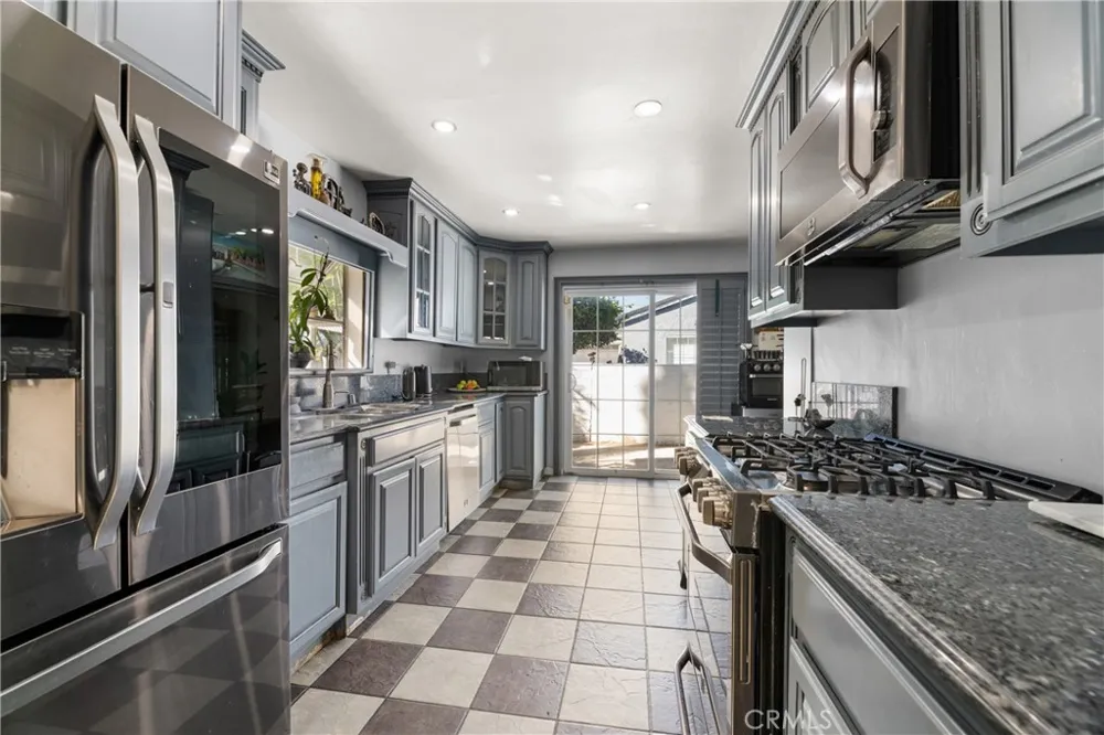 438 Cabana La Puente, CA 91744