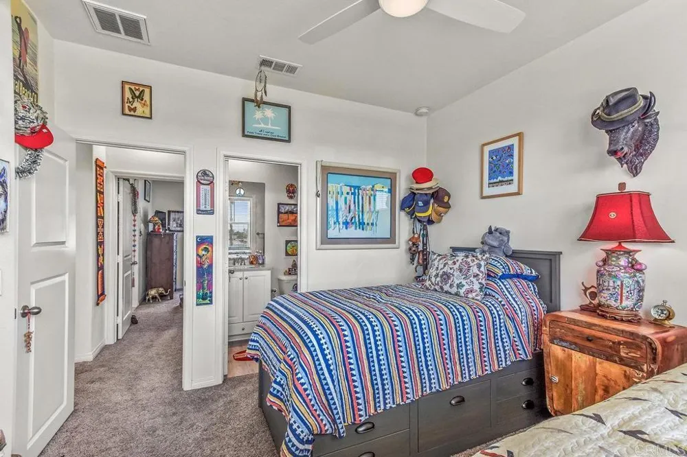 525 Sandpiper Way Imperial Beach, CA 91932
