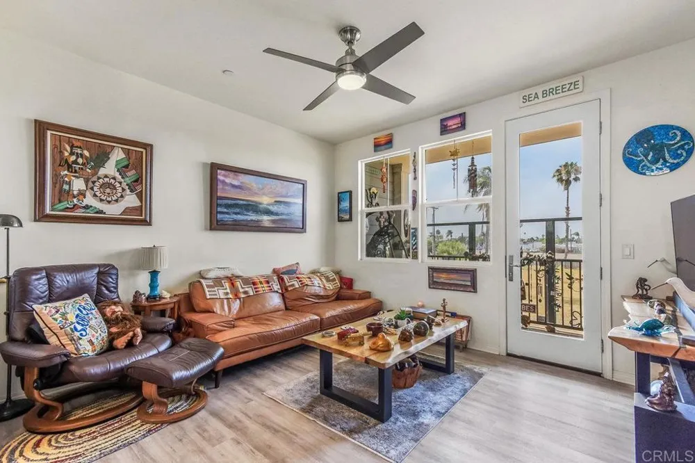 525 Sandpiper Way Imperial Beach, CA 91932