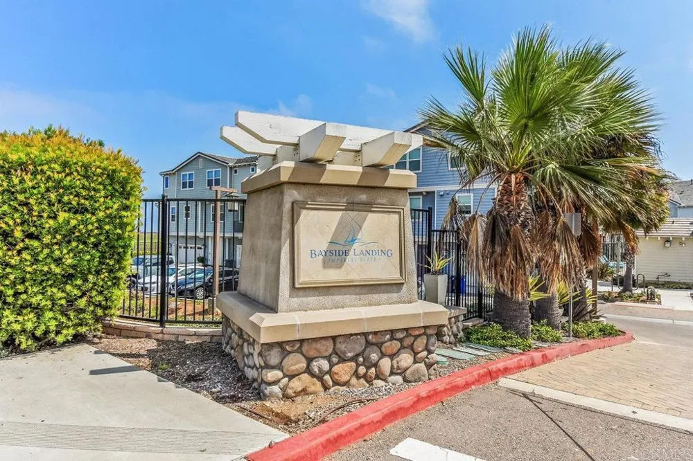 525 Sandpiper Way Imperial Beach, CA 91932