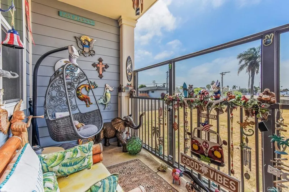 525 Sandpiper Way Imperial Beach, CA 91932