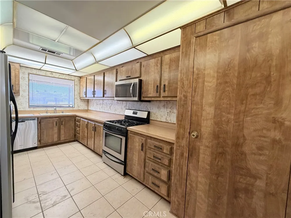 38078 Calle De Amor Murrieta, CA 92563