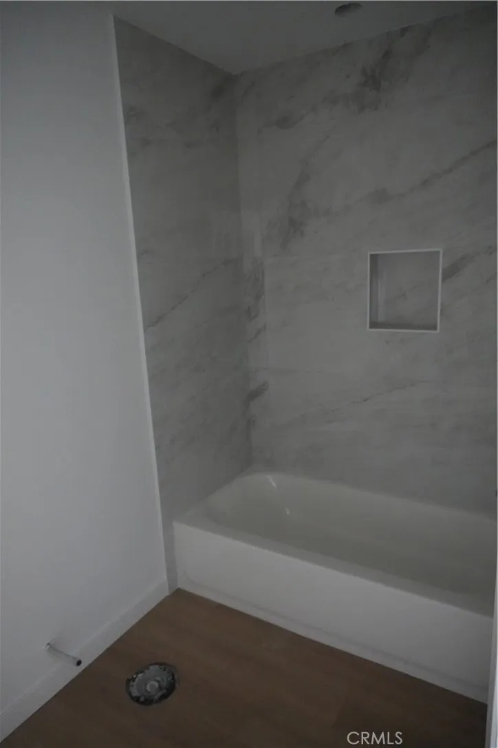 687 Glassell Orange, CA 92867