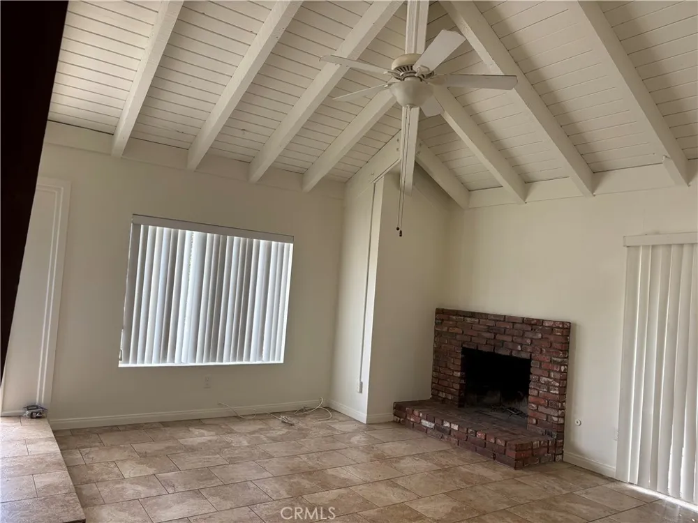 2501 FLORIDA STREET #1 Huntington Beach, CA 92648