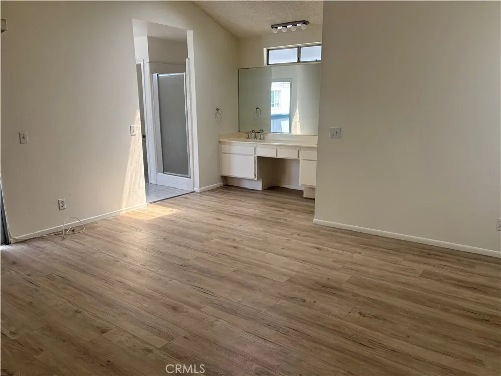 2501 FLORIDA STREET #1 Huntington Beach, CA 92648