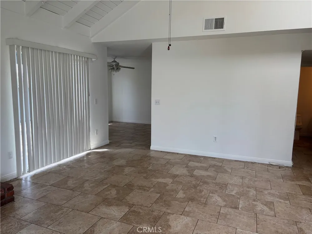 2501 FLORIDA STREET #1 Huntington Beach, CA 92648