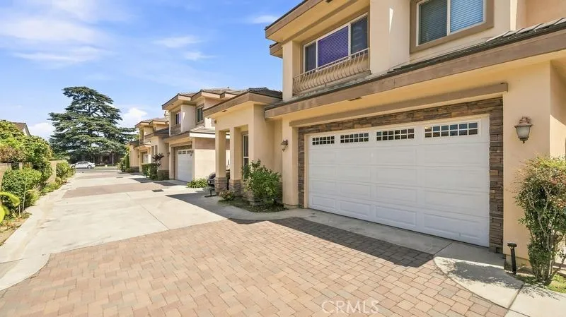 4827 Arden Drive Temple City, CA 91780