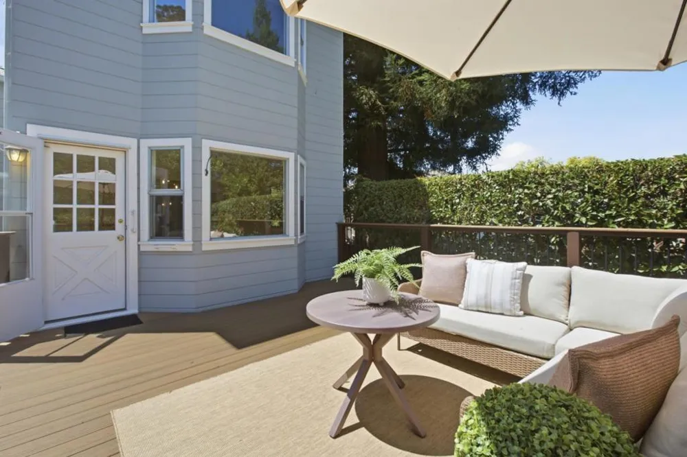 3723 Alameda De Las Pulgas Menlo Park, CA 94025