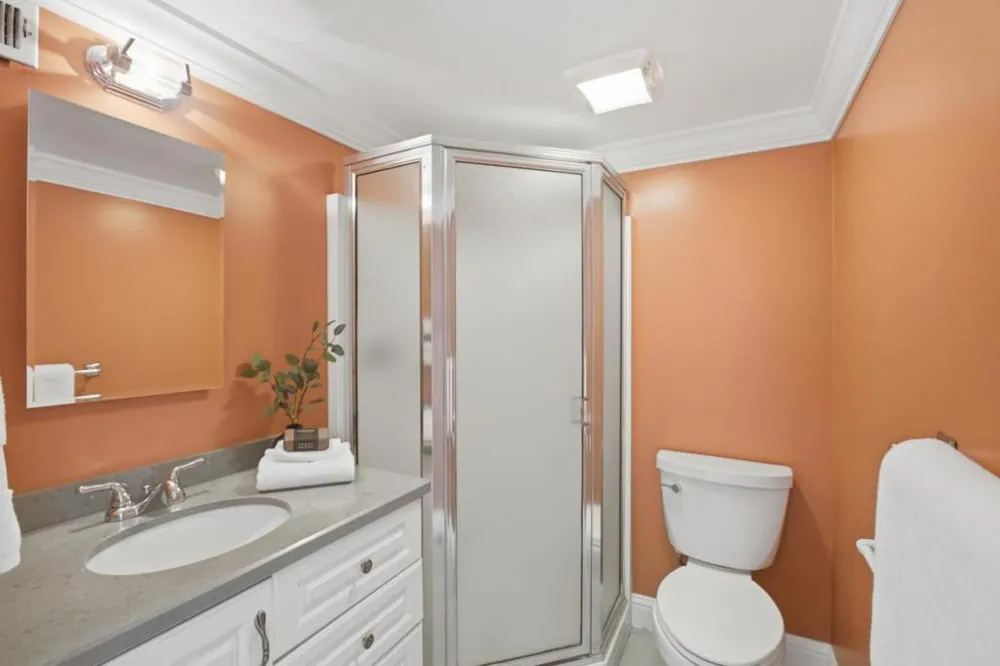 3723 Alameda De Las Pulgas Menlo Park, CA 94025