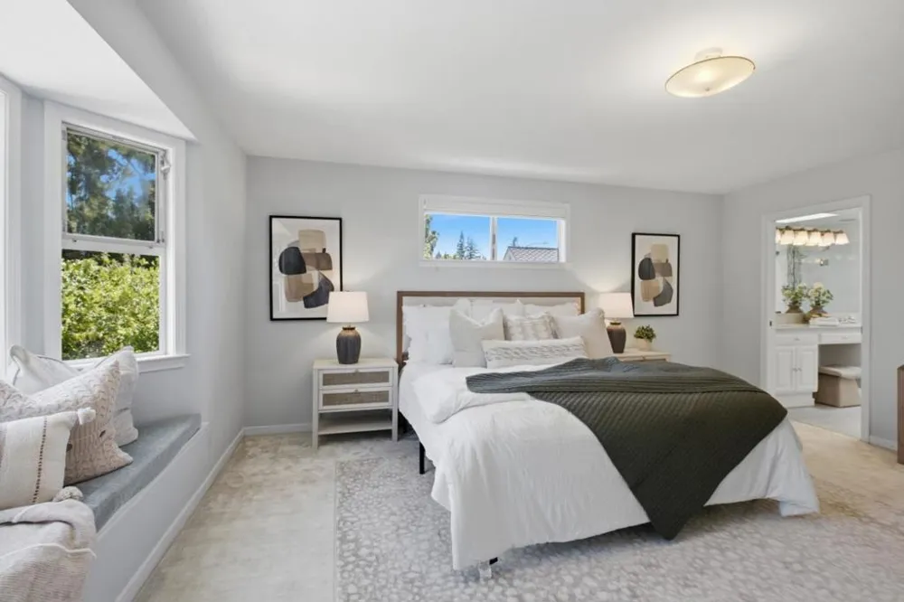 3723 Alameda De Las Pulgas Menlo Park, CA 94025
