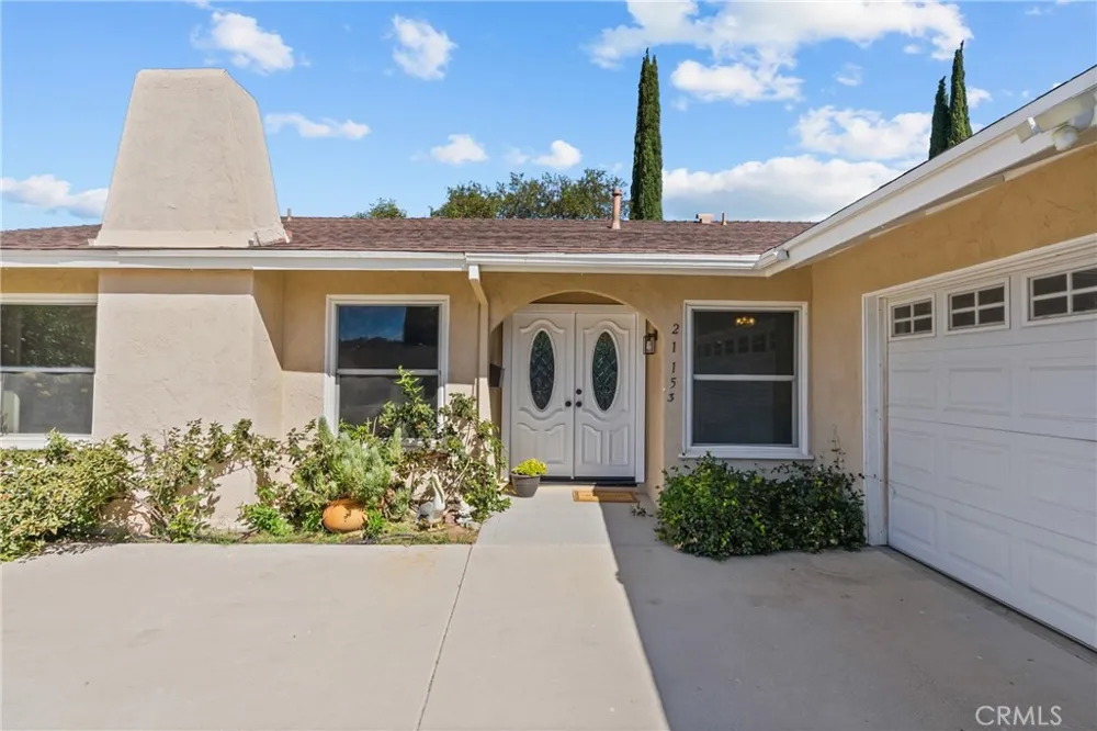 21153 Winterset Drive Saugus, CA 91350