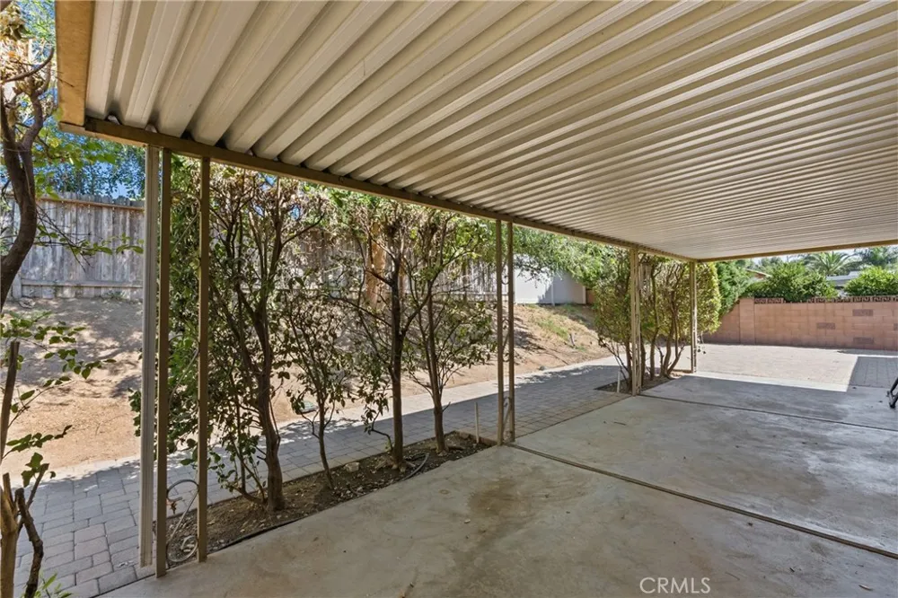 21153 Winterset Drive Saugus, CA 91350
