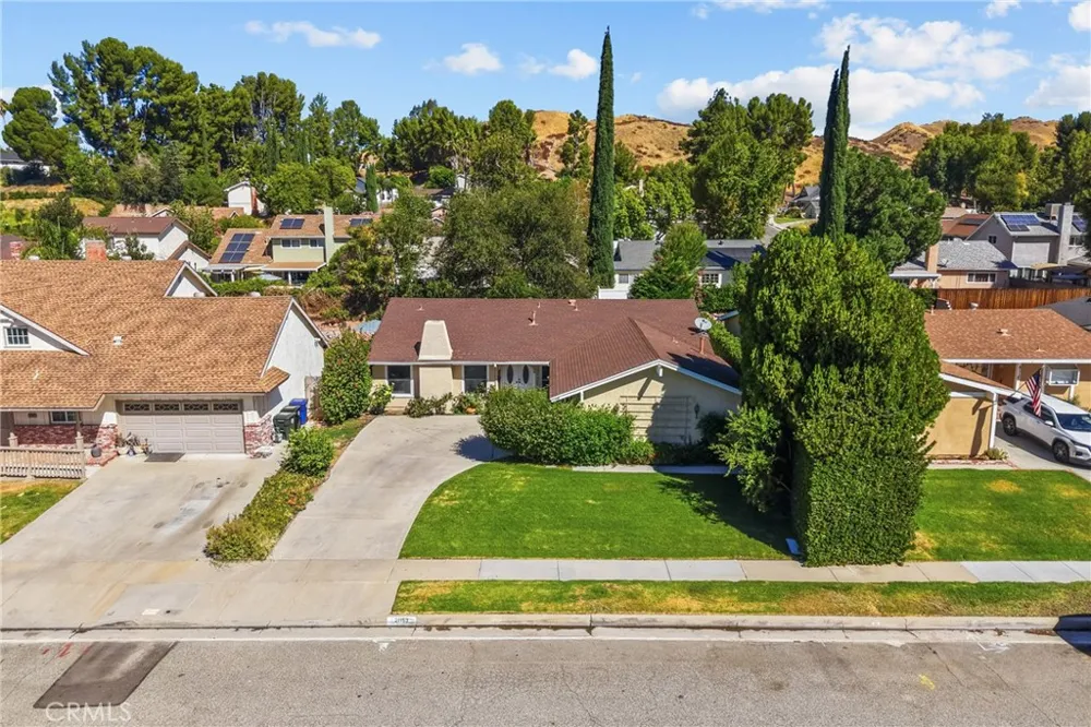 21153 Winterset Drive Saugus, CA 91350