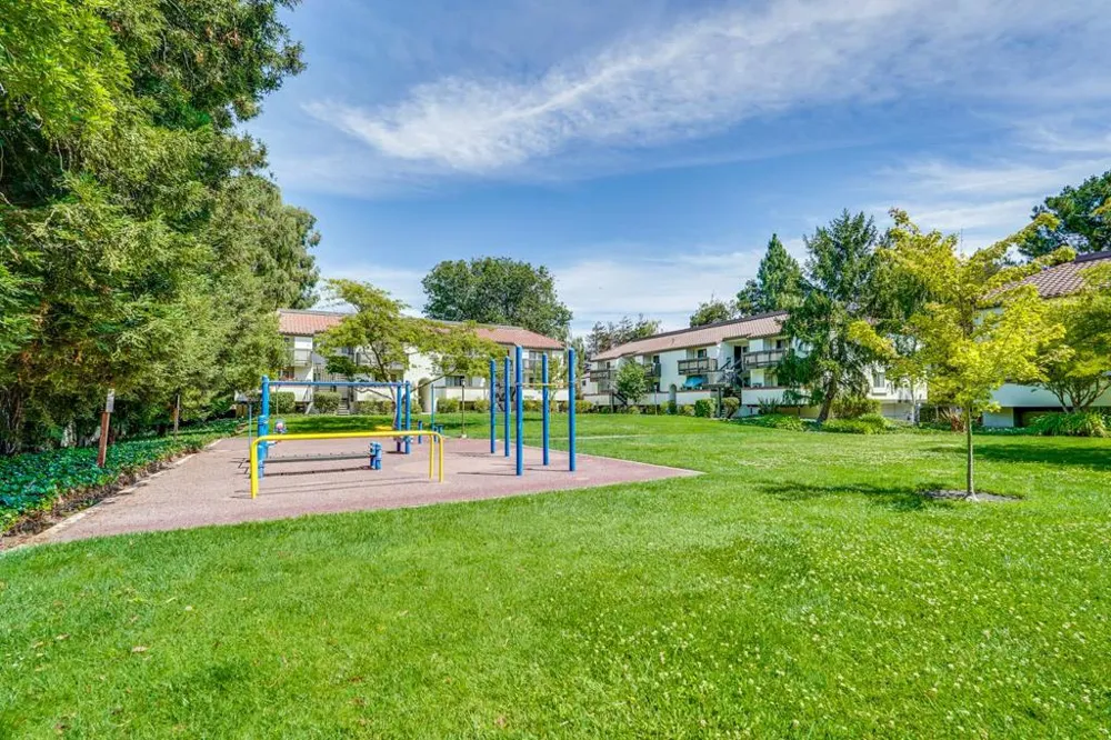 716 San Conrado Terrace #8 Sunnyvale, CA 94085