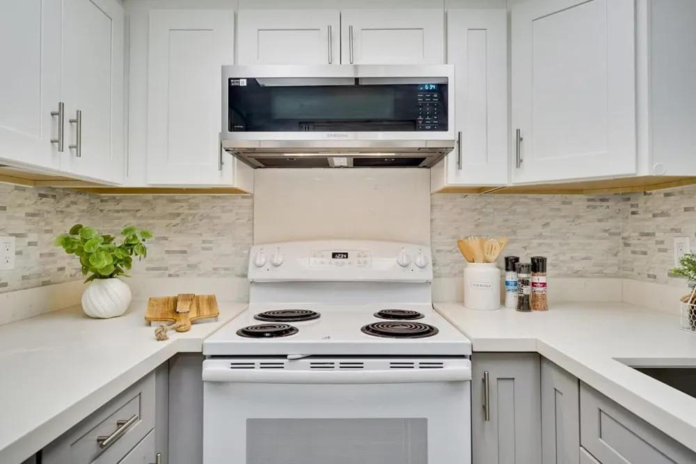 716 San Conrado Terrace #8 Sunnyvale, CA 94085