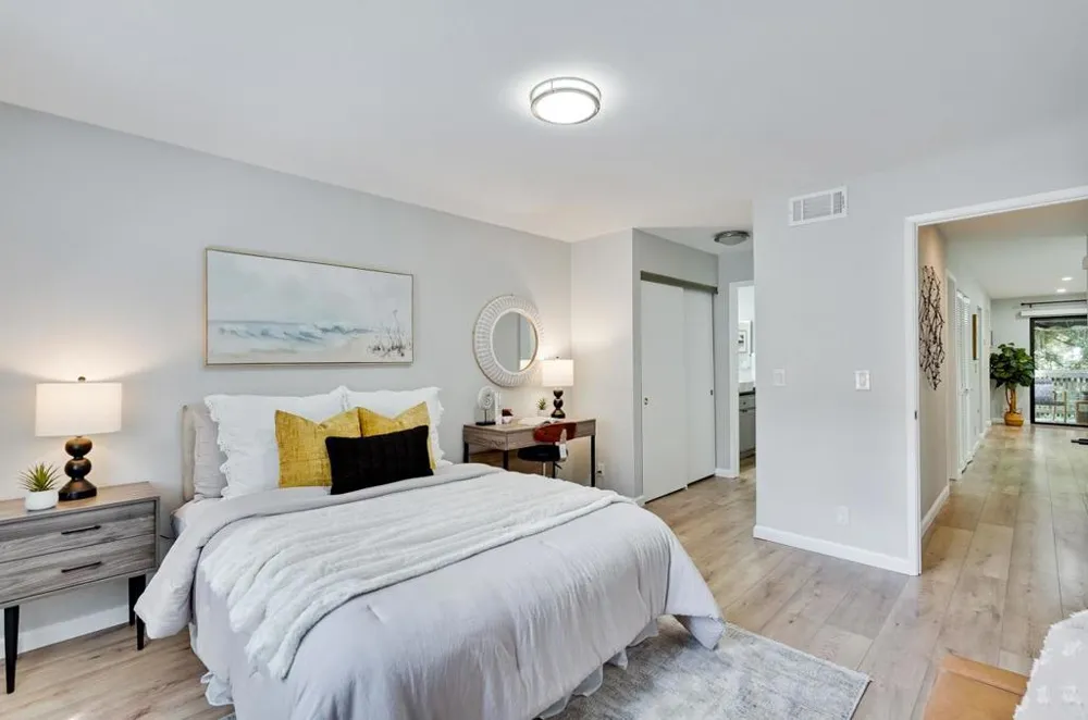 716 San Conrado Terrace #8 Sunnyvale, CA 94085