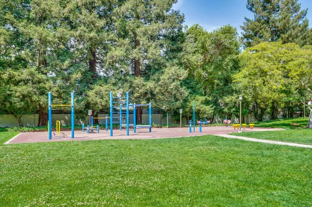 716 San Conrado Terrace #8 Sunnyvale, CA 94085