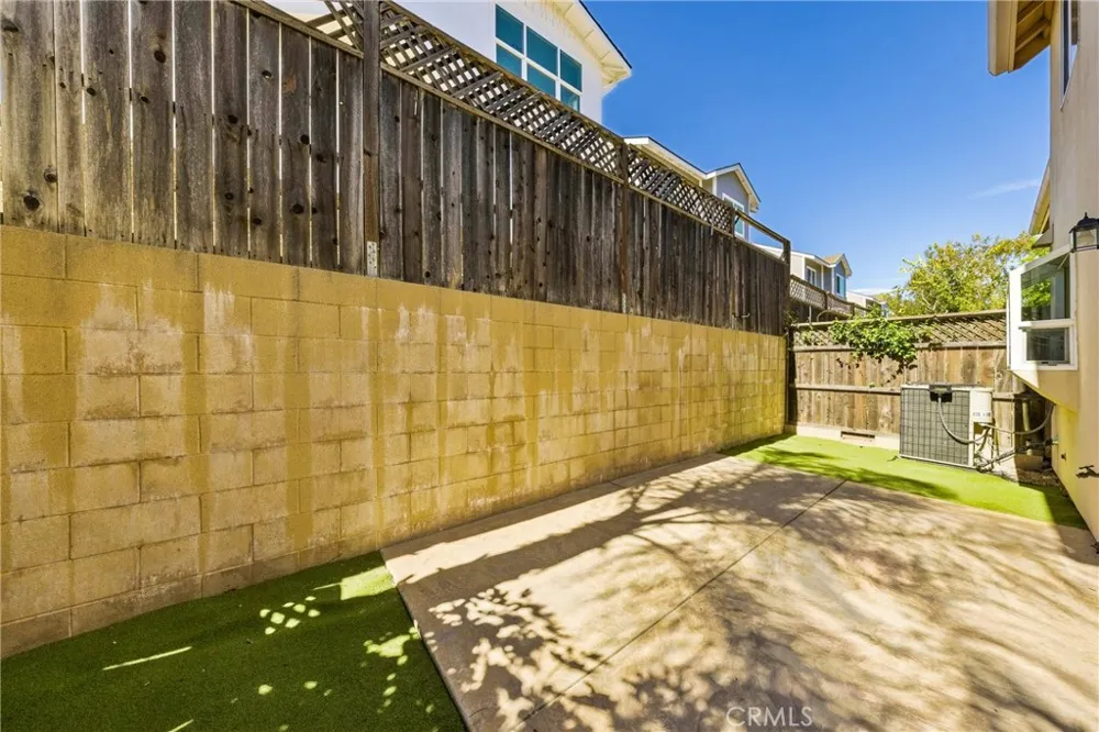 950 La Costa Court Atascadero, CA 93422