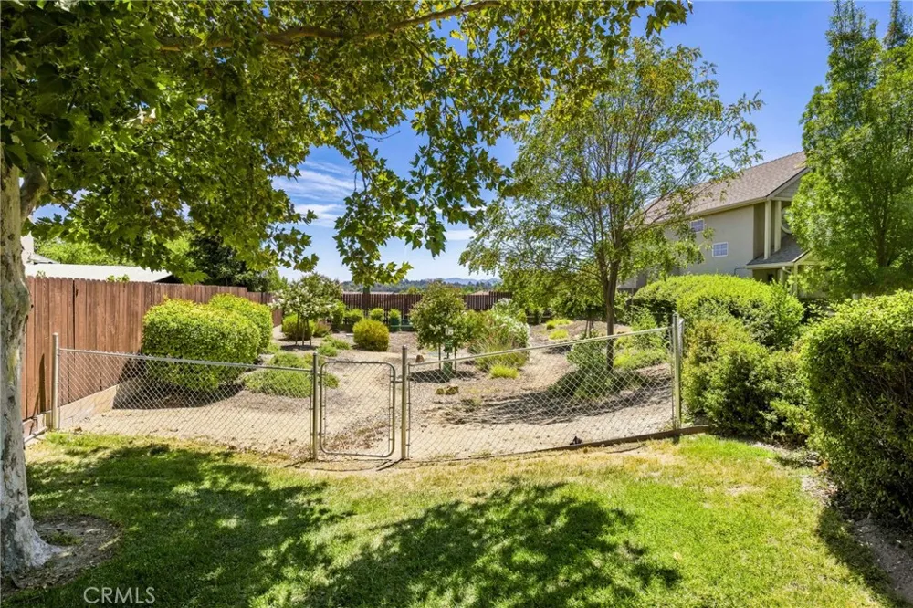 950 La Costa Court Atascadero, CA 93422