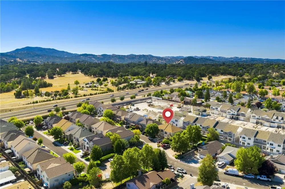 950 La Costa Court Atascadero, CA 93422